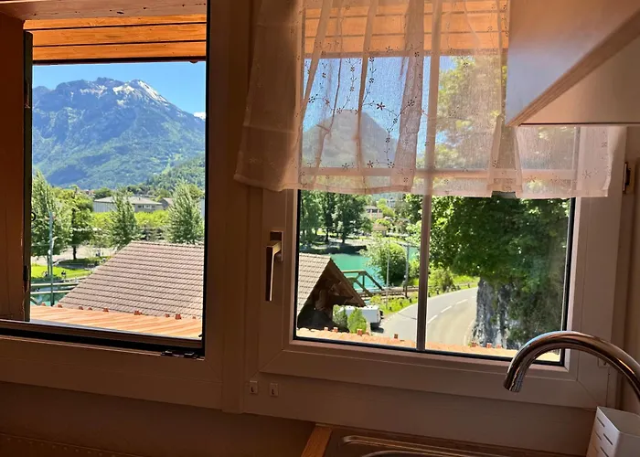 River 4-kissed Retreat With Iconic Jungfraujoch View *